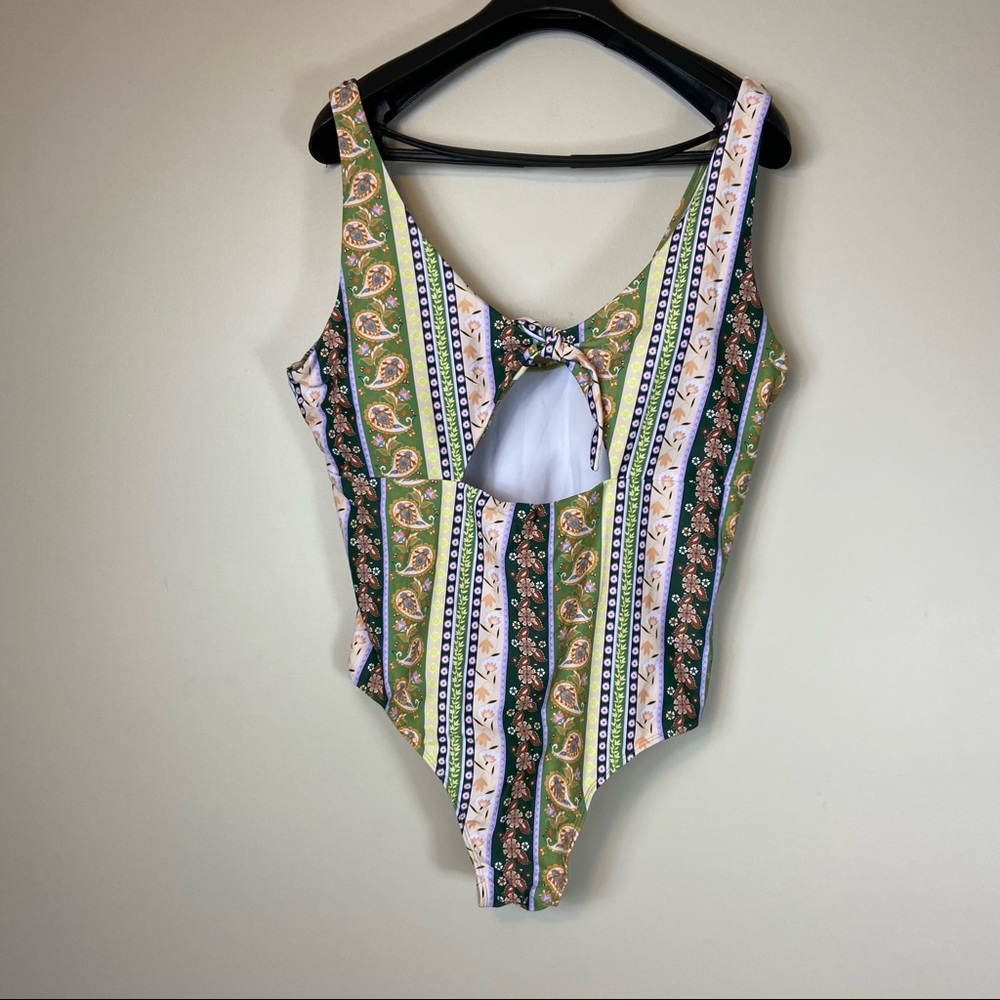4/$25 Shein floral paisley striped one piece cutout swimsuit 4XL NWT